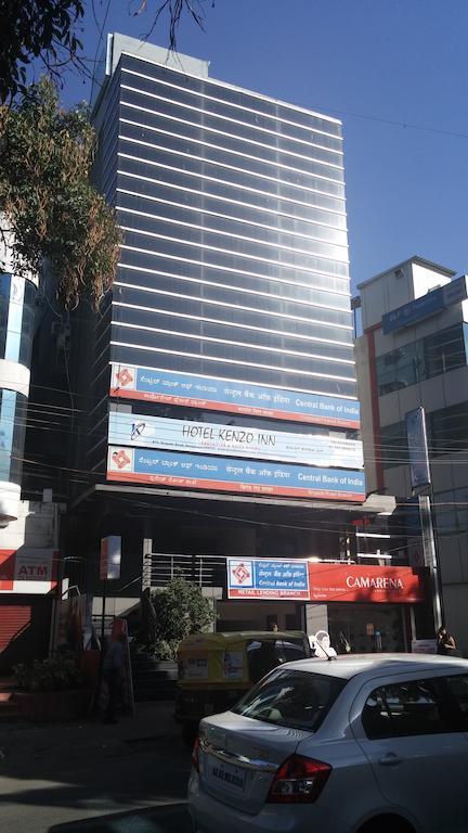 Capital Suites Bangalore Buitenkant foto