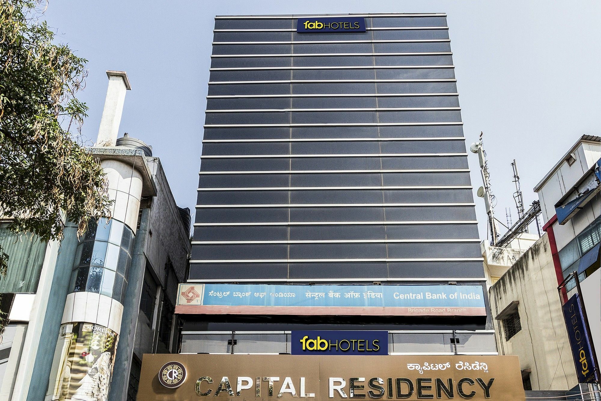 Capital Suites Bangalore Buitenkant foto