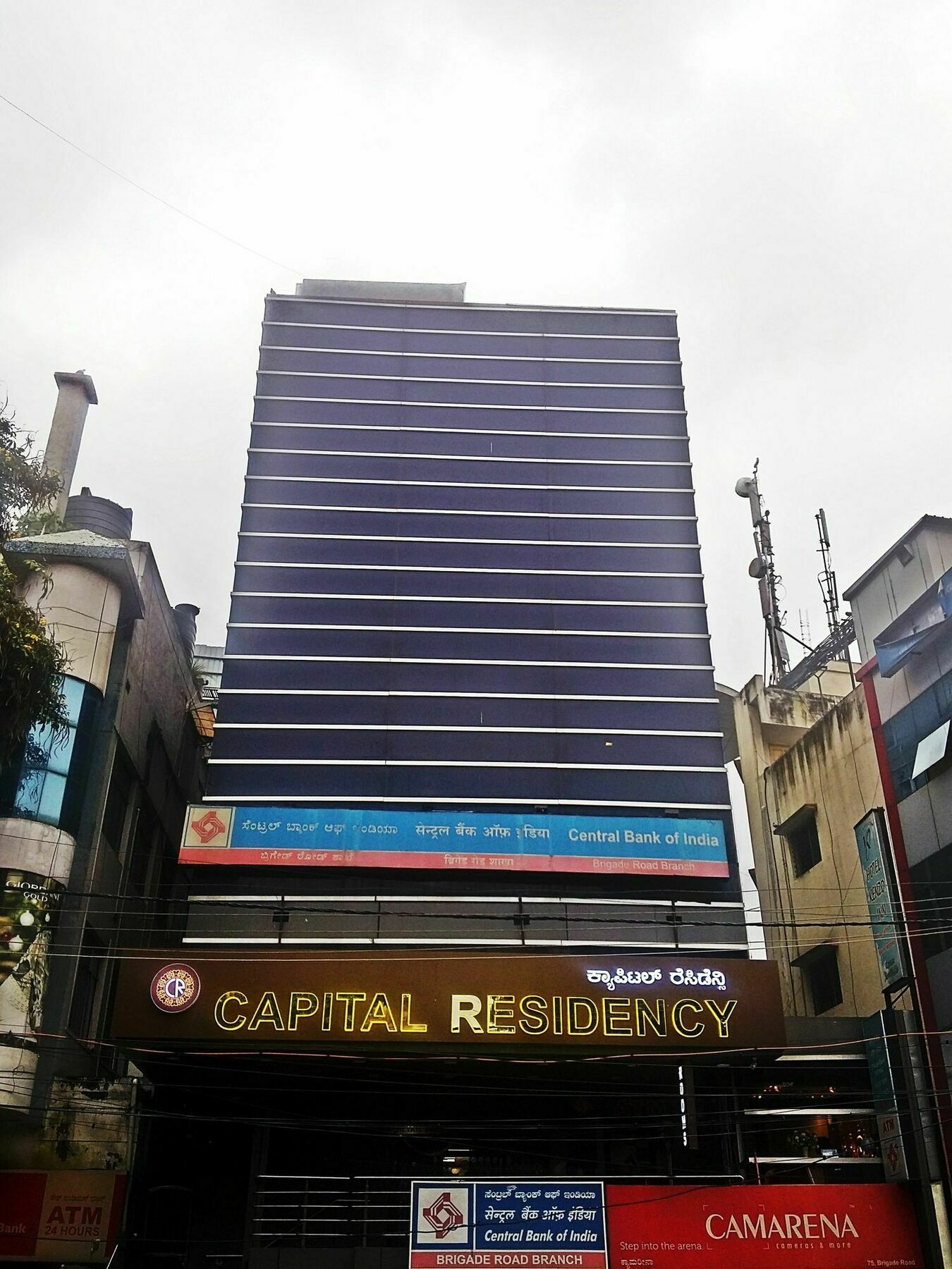 FabHotel Capital Residency Brigade Rd Bangalore Buitenkant foto