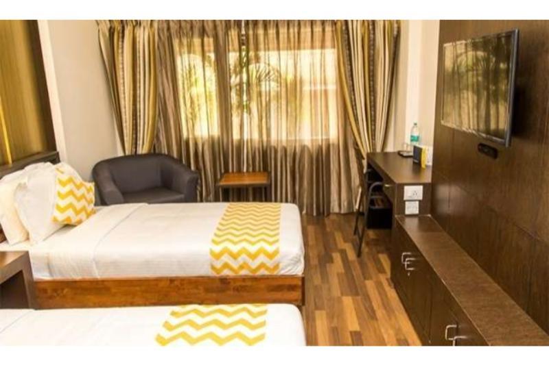 Capital Suites Bangalore Buitenkant foto